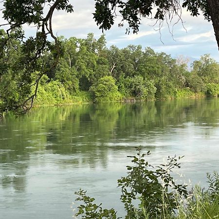 Three Bedroom River Access Redding Bagian luar foto
