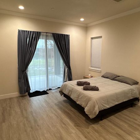Three Bedroom River Access Redding Bagian luar foto